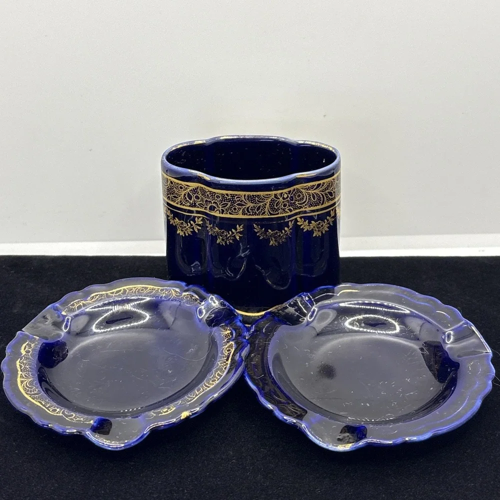 Vintage Lindner Kueps Bavaria Echt Cobalt Blue Cigarette Holder & 2 Ashtrays